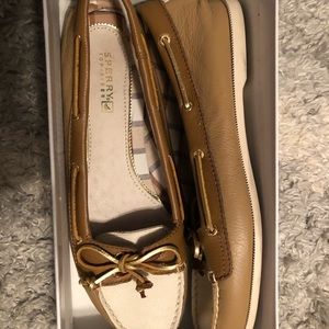 Sorry Audrey boat shoe